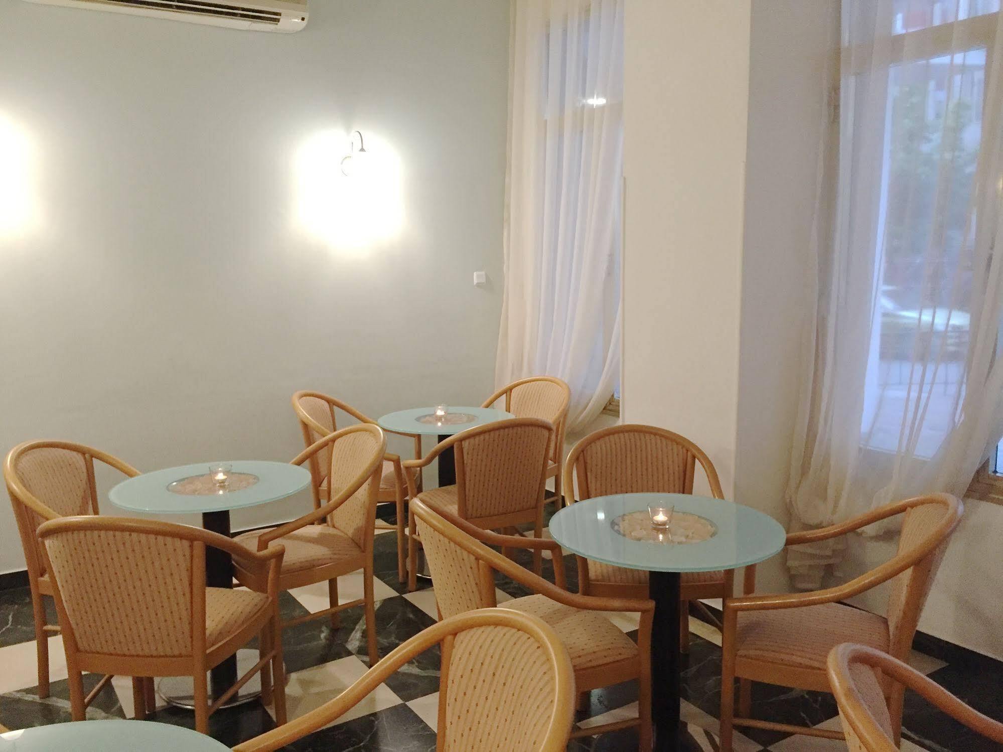 Ares Athens Hotel Екстер'єр фото